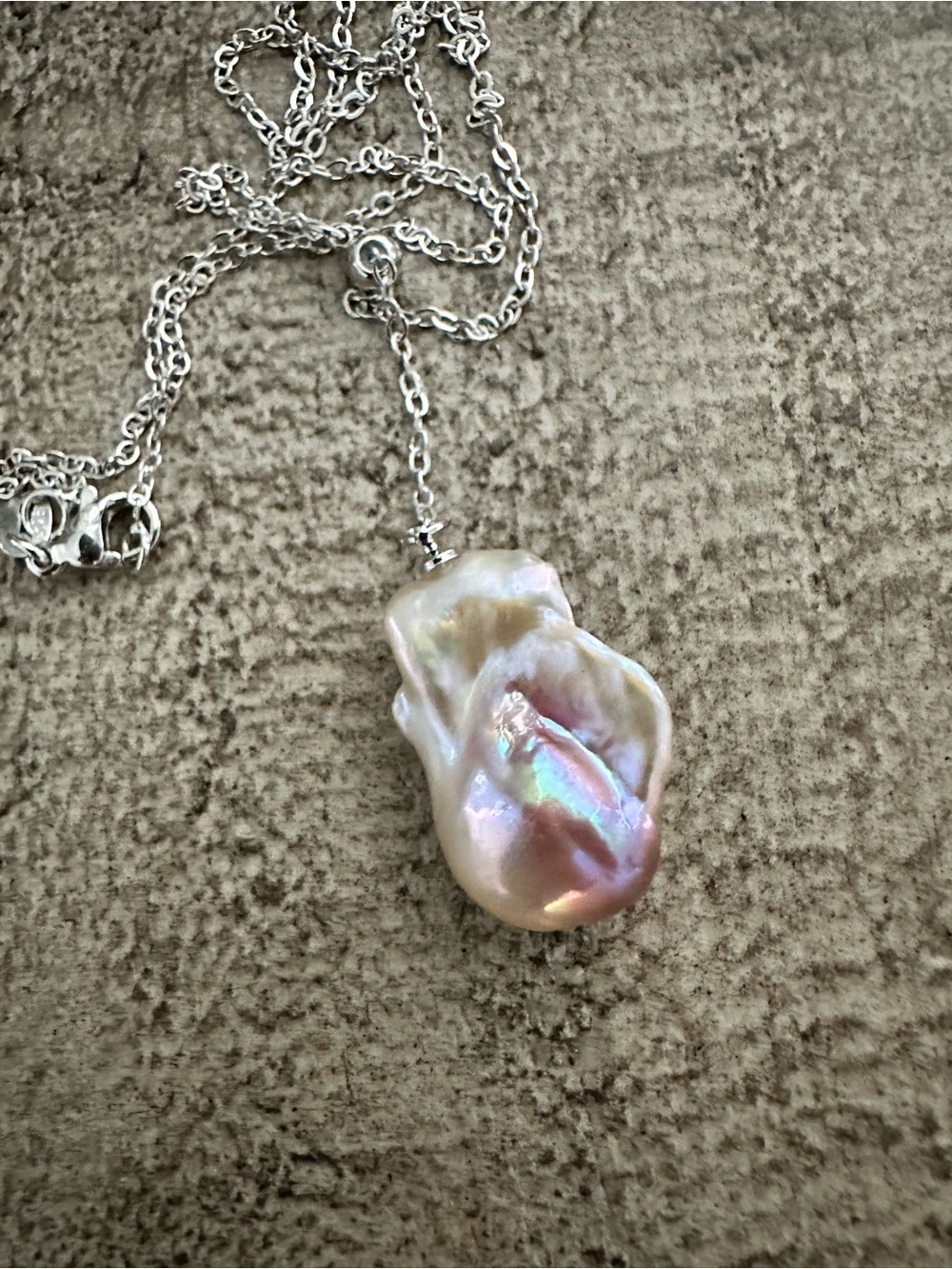Genuine Baroque Pearl Pendant Necklace - Iridescent Pink